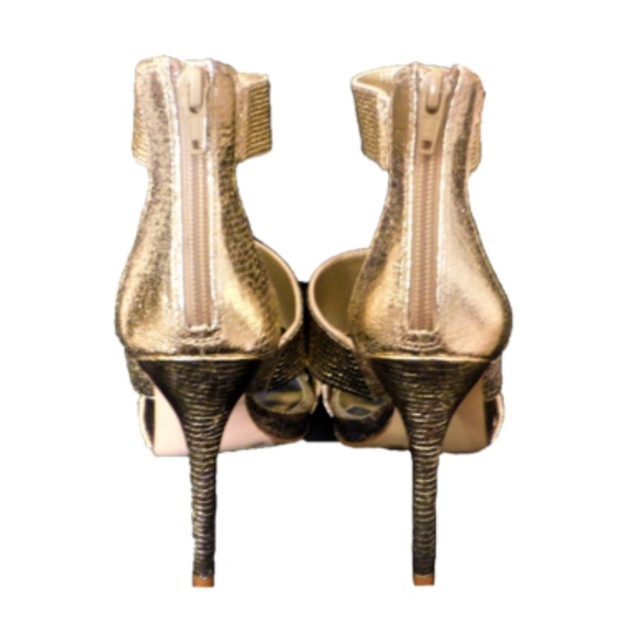 Gianni Bini Gold Ankle Strap Heels - Picture 3 of 5